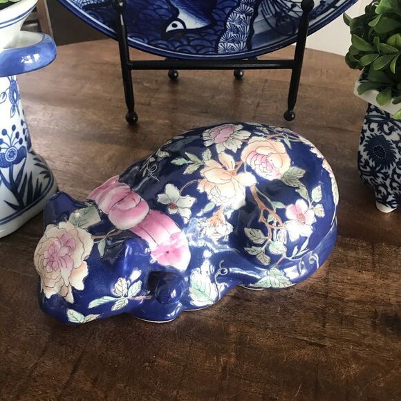 Vintage Chinoiserie floral kitty cat Kitten - Picture 1 of 5